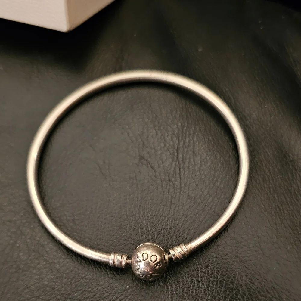 Pandora Sterling Silver Bracelet with Jewlery Box EUC - Picture 6 of 7